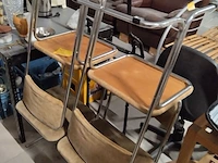 Lot 23 - retro stoelen. 4 stuks - afbeelding 1 van  3