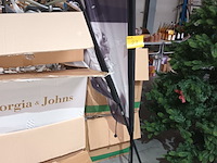 Lot 23 - stoepvlag. 2 stuks - afbeelding 3 van  3