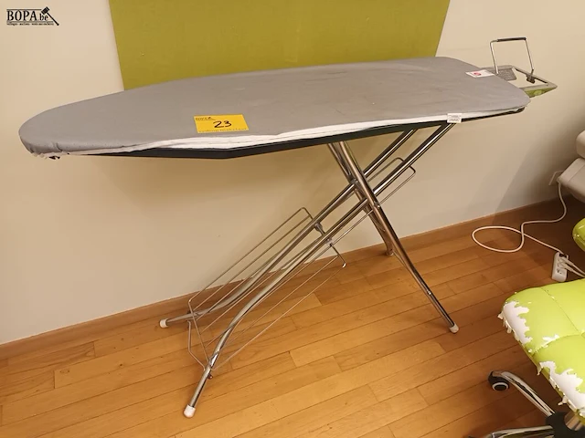 Lot 23 - strijkplank brabantia - afbeelding 1 van  3