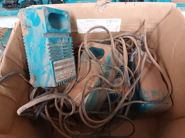 Lot 230 - accu schroefmachine makita. 4 stuks - afbeelding 4 van  4