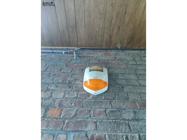 Lot 230 - bewakingssysteem - afbeelding 2 van  11