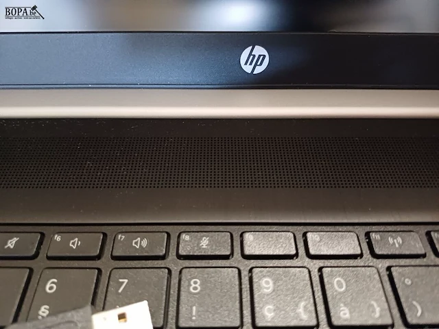Lot 230 - hp laptop, muis (h) - afbeelding 3 van  4