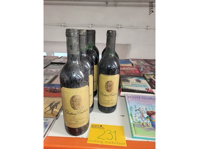 Lot 231 - partij wijn chateau cabezac 1986 7 ex. - afbeelding 1 van  3