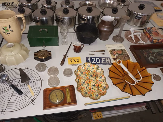 Lot 232 - brocante. 36 stuks - afbeelding 1 van  6