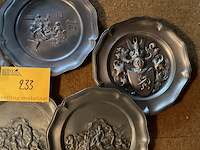 Lot 233 - wandborden 5 stuks in tin - afbeelding 3 van  3