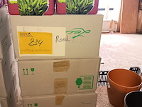 Lot 234 - lehuza bloempotjes. 16 stuks - afbeelding 1 van  2