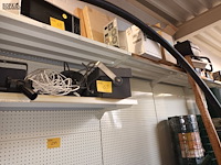 Lot 235 - gondella wandrek - afbeelding 2 van  3