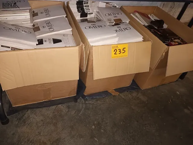 Lot 235 - nylonkousen. 3 dozen - afbeelding 1 van  4