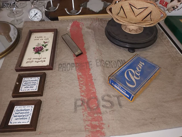 Lot 236 - brocante. 55 stuks - afbeelding 3 van  4