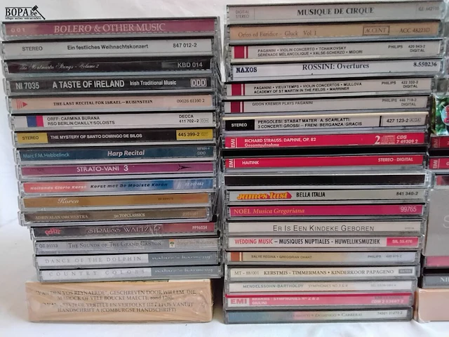 Lot 236 - lot cd's, variatie en klassiek, stapel - afbeelding 2 van  3