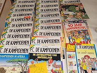 Lot 236 - partij strips fc de kampioenen 30 ex. - afbeelding 1 van  3