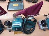 Lot 237 - bandschuurmachine makita - afbeelding 3 van  3
