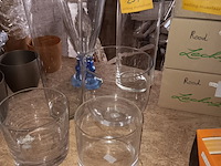 Lot 237 - glazen vazen. 6 stuks - afbeelding 1 van  1