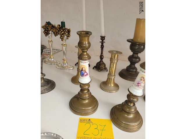 Lot 237 - grote partij diverse kandelaars 20 ex. - afbeelding 3 van  7