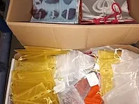 Lot 237 - verpakkingszakjes. 4 dozen - afbeelding 5 van  5