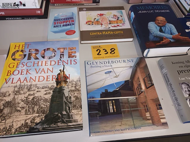 Lot 238 - boeken. 75 stuks - afbeelding 4 van  5