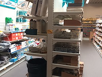 Lot 238 - dubbelzijdig gondella rek - afbeelding 1 van  3