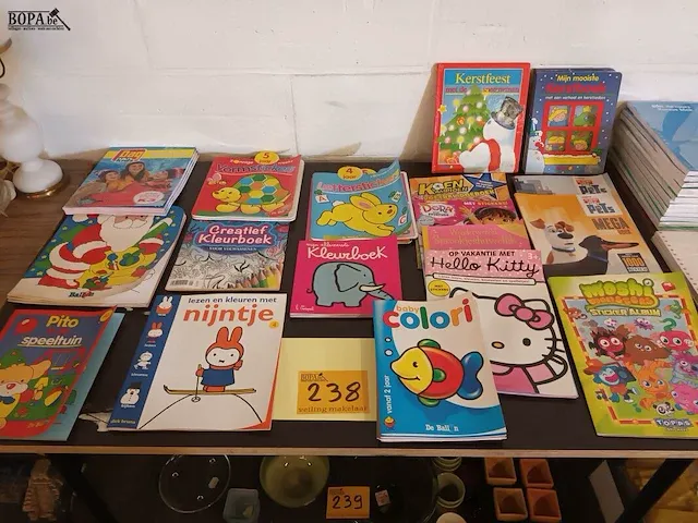 Lot 238 - kinderboeken. 30 stuks - afbeelding 1 van  4