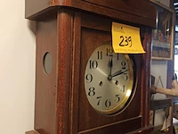 Lot 239 - antieke klok - afbeelding 2 van  5