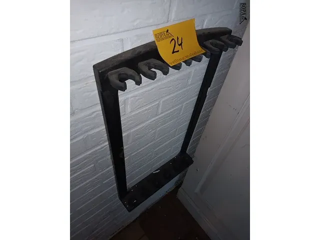 Lot 24 - biljartkeu rekje - afbeelding 2 van  2