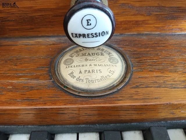 Lot 24 - harmonium j. maugé - afbeelding 2 van  4