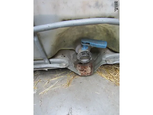 Lot 24 - ibc vloeistofcontainer - afbeelding 2 van  2