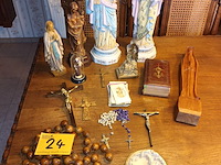 Lot 24 - lot devotie. 17 stuks - afbeelding 1 van  7