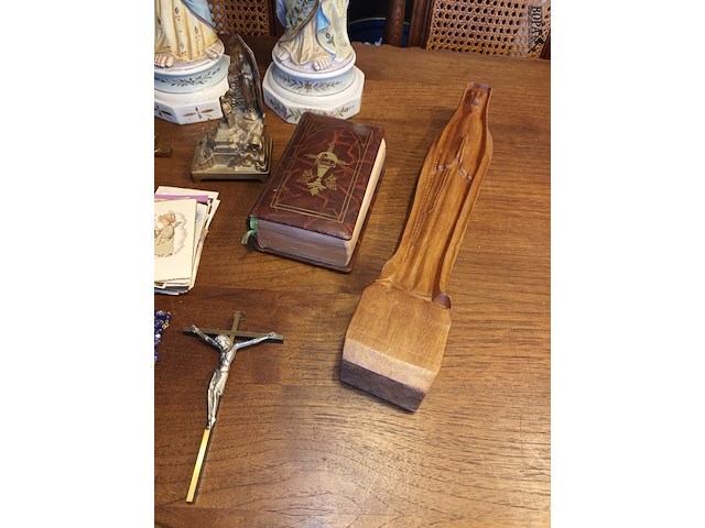 Lot 24 - lot devotie. 17 stuks - afbeelding 3 van  7