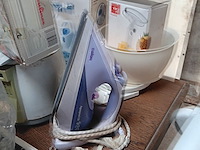 Lot 24 - lot keukenmateriaal - afbeelding 2 van  4