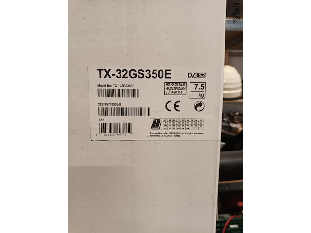 Lot 24 - panasonic 80 cm led tv - afbeelding 3 van  6