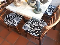 Lot 24 - terrastafel. 2 stuks - afbeelding 4 van  5