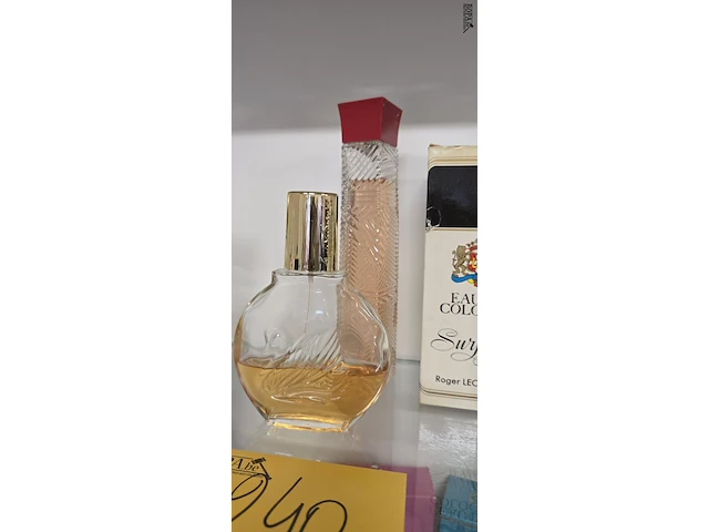 Lot 240 - aangebroken flessen parfum, eau de cologne...ong 9 stuks - afbeelding 3 van  5