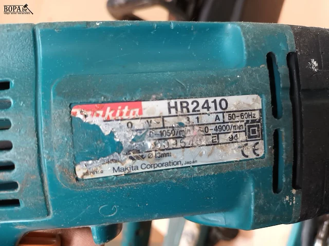 Lot 240 - boormachine makita - afbeelding 4 van  4