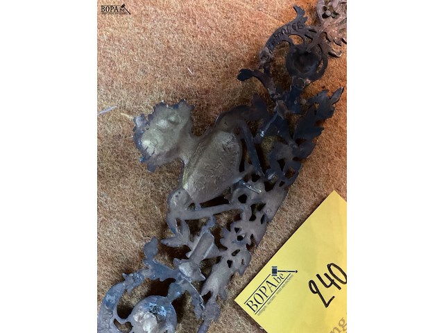 Lot 240 - koperen belegsel decoratief gemerkt - afbeelding 4 van  5