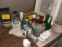 Lot 240 - lot decoratie - afbeelding 1 van  3
