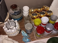 Lot 240 - lot decoratie - afbeelding 2 van  3