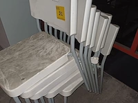 Lot 242 - stoelen - 7 stuks - afbeelding 1 van  1