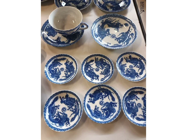 Lot 244 - chinese vaas en decoratie. 45 stuks - afbeelding 2 van  6