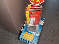 Lot 244 - deuralarm en ledborden - afbeelding 1 van  3