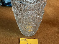 Lot 244 - kristallen vaas - afbeelding 1 van  2