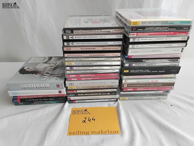 Lot 244 - lot cd's, klassiek, stapel - afbeelding 1 van  3