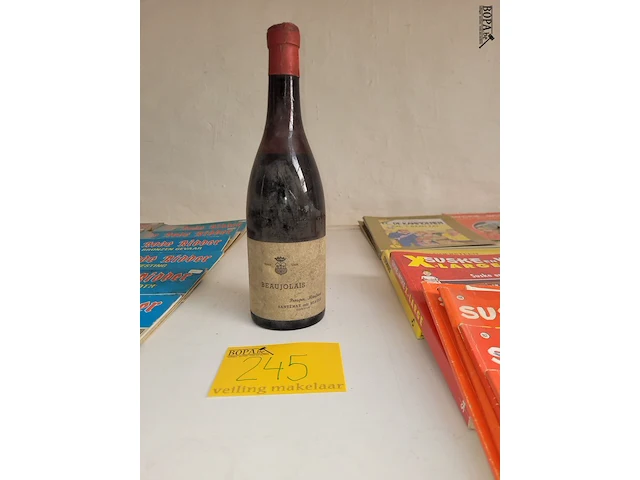 Lot 245 - fres wijn beaujolais - afbeelding 1 van  3