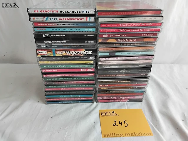 Lot 245 - lot cd's, variatie, stapel - afbeelding 1 van  3