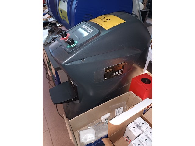 Lot 245 - optika sleutelherkenner - afbeelding 2 van  2