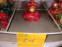 Lot 246 - beeldjes pomme pidou. 5 stuks - afbeelding 2 van  2