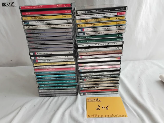 Lot 246 - lot cd's, klassiek, stapel - afbeelding 1 van  3