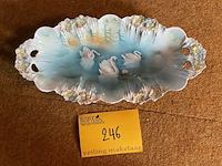Lot 246 - snoepschaaltje-zwanendecor prussia - afbeelding 1 van  2