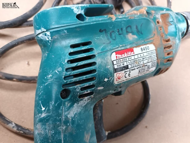 Lot 248 - boormachine makita - afbeelding 3 van  3