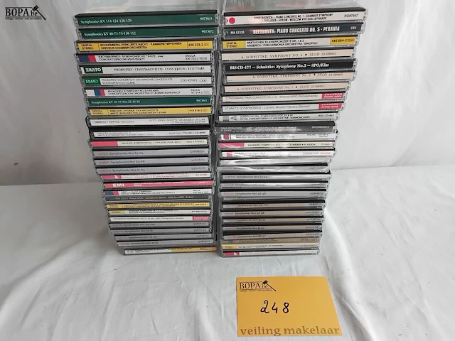 Lot 248 - lot cd's, klassiek, stapel - afbeelding 1 van  3