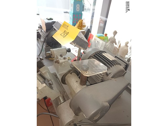 Lot 248 - sleutelmachine tech 2 - afbeelding 2 van  3